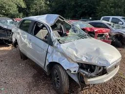 SUCATA Fiat Grasiena 2014 1.4 Attractive Flex 4p PARA RETIRADA DE PEÇAS