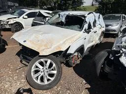 SUCATAVolkswagen Taos 2023 1.4 Comfortline 250 Tsi Aut. 4p  PARA RETIRADA DE PEÇAS