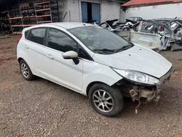 SUCATAFord Fiesta 2016 1.6 16v Titanium Flex Powershift 5p  PARA RETIRADA DE PEÇAS